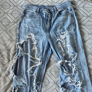 American eagle ripped jeans